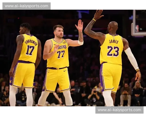 巅峰之战：当紫金王朝再度碰撞印城铁血，湖人与步行者的总决赛史诗